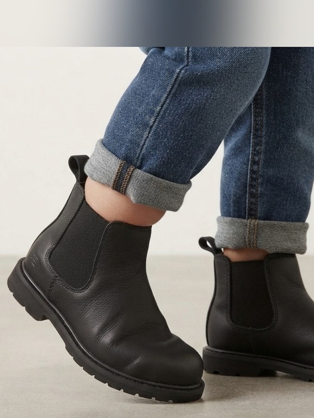 Levi's Kids Black Chelsea Boots Slip On Ankle Booties Size 12 Outdoor Play Activ